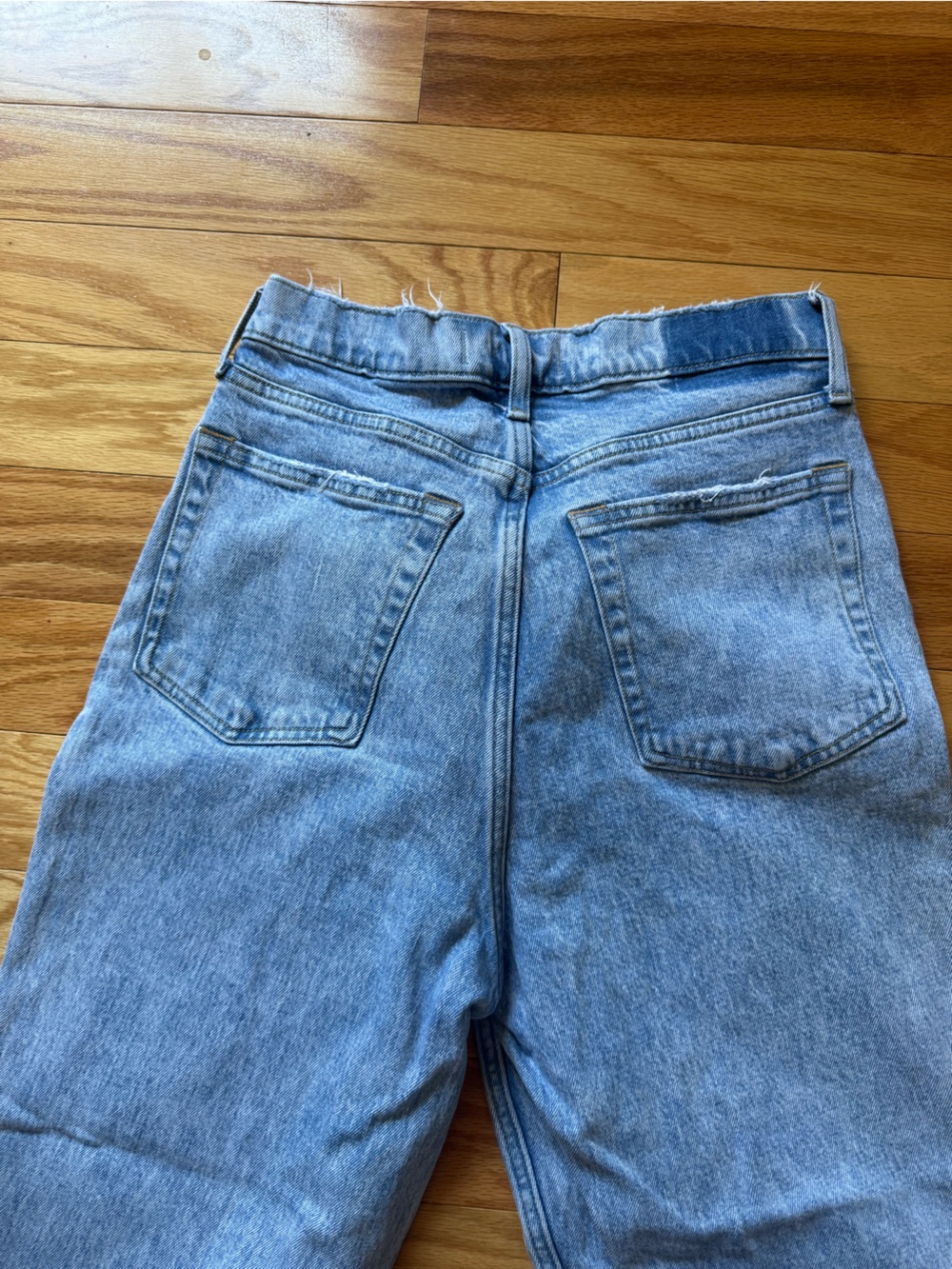 Abercrombie & Fitch 90s Straight Jeans - Ultra High Rise - Picture 2 of 7